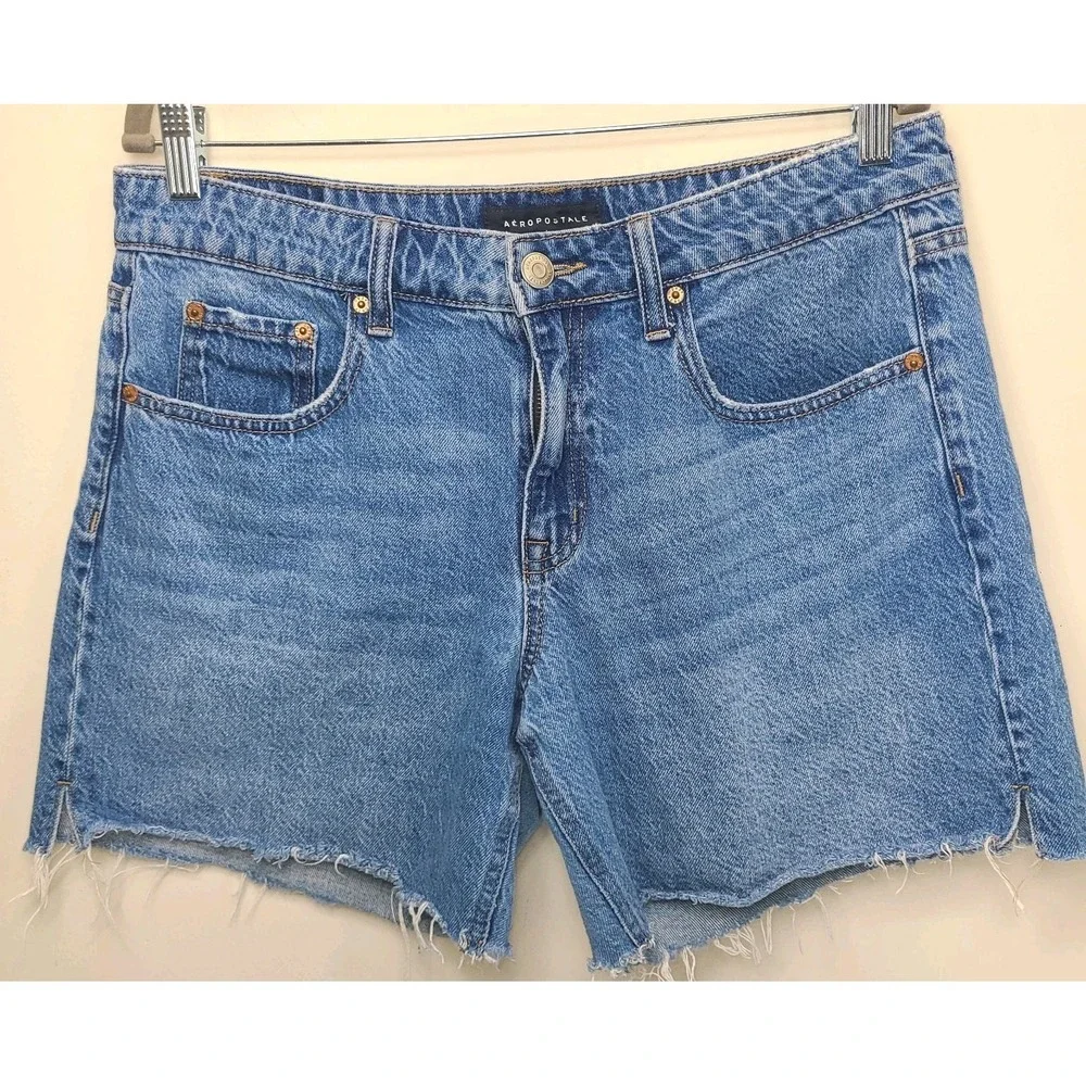 Aeropostale Baggy Denim Shorts Womens Size 10 Raw Hem Cotton Blue Jean 6